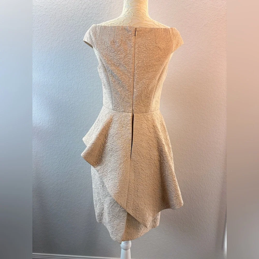 Rickie Freeman Teri Jon Peplum Gold Metallic Textured Jacquard Asymmetric Dress - Picture 8 of 11